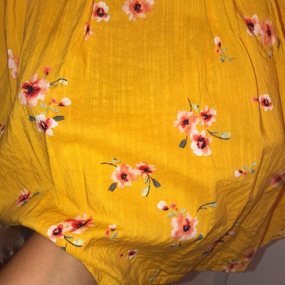 Womens size lg St John’s Bay blouse - Picture 4 of 8